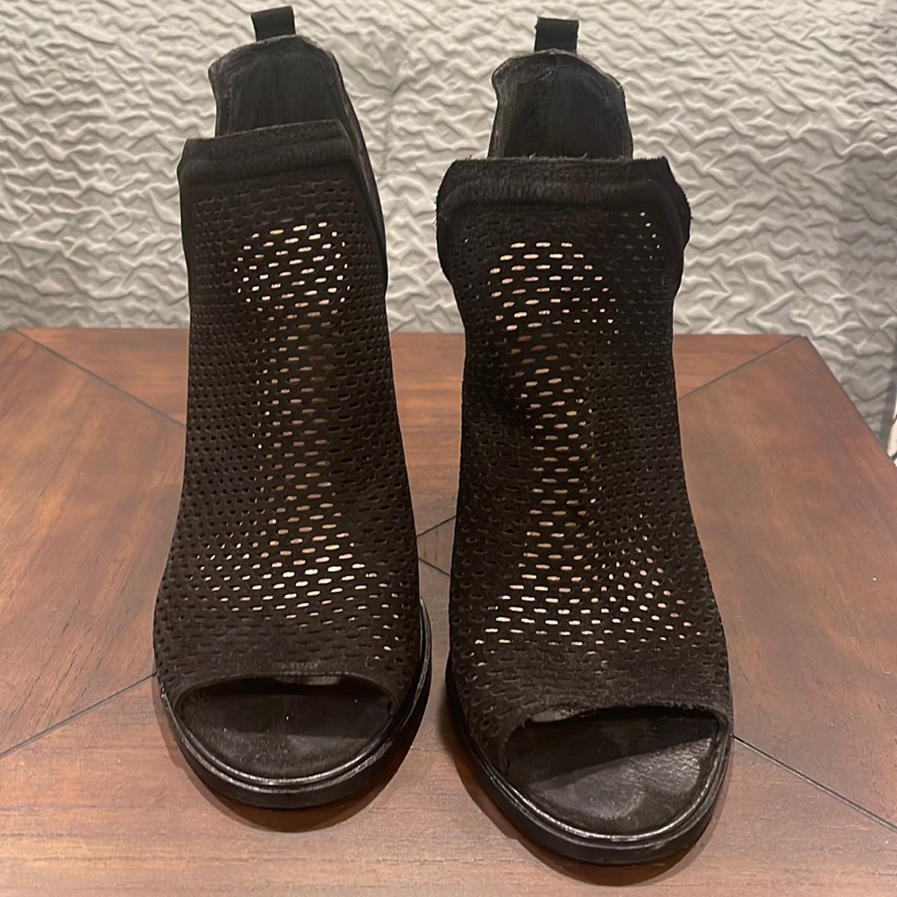 Vince Camuto Peep Toe Booties,